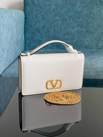 Ladies Valentino bags Lilly Onlines