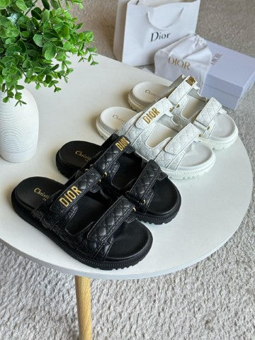 Ladies flats Lilly Onlines