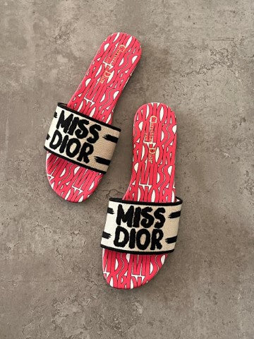 Ladies flats Lilly Onlines