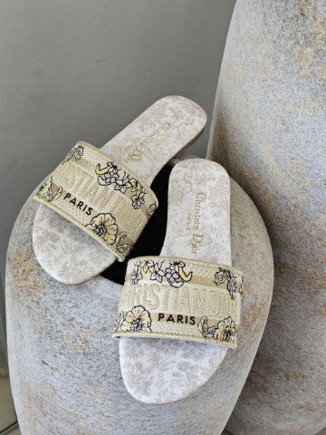 Ladies flats Lilly Onlines