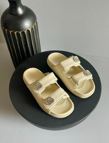 Ladies flats Lilly Onlines