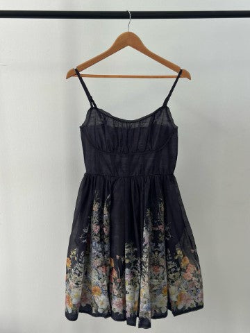 Ladies dresses. Lilly Onlines