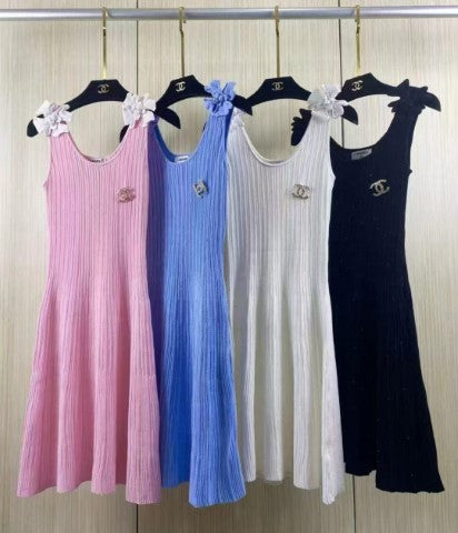 Ladies dresses. Lilly Onlines