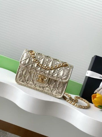 Ladies Chanel bags Lilly Onlines