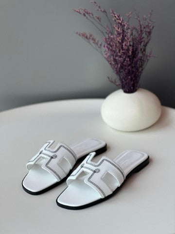 Ladies Hermes flats Lilly Onlines