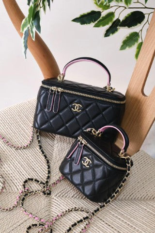 Ladies Chanel bags Lilly Onlines