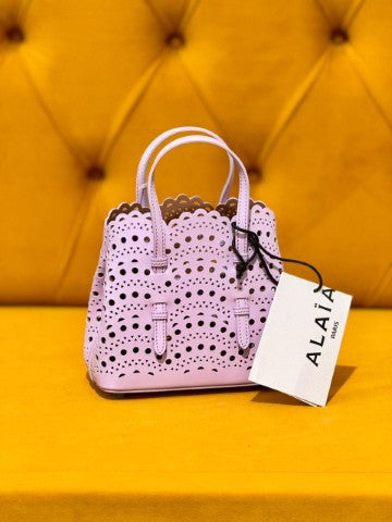 Ladies Alaia bags Lilly Onlines