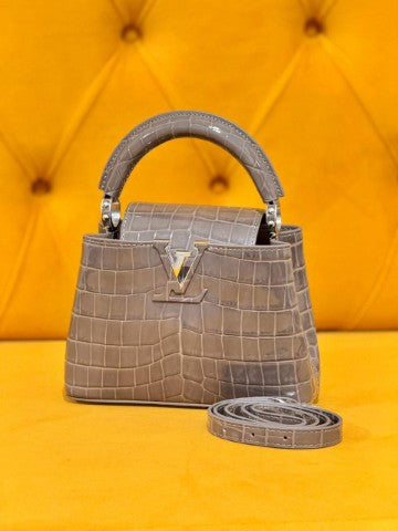 Ladies Lv bags Lilly Onlines