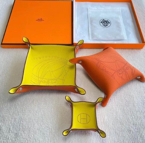 House decore items Lilly Onlines