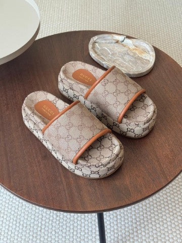 Ladies flats Lilly Onlines