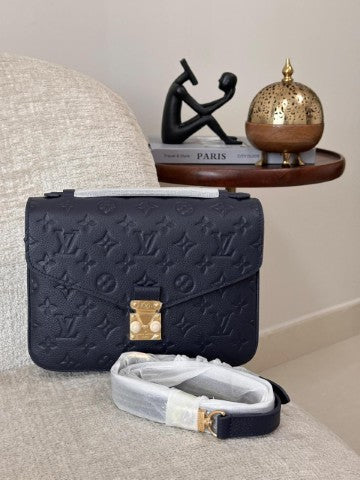 Ladies Lv bags Lilly Onlines