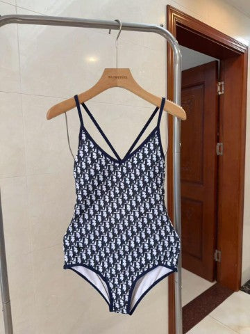 Ladies Bikni and swimsuits Lilly Onlines