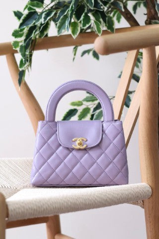 Ladies Chanel bags Lilly Onlines