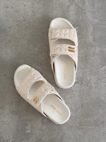 Ladies flats Lilly Onlines