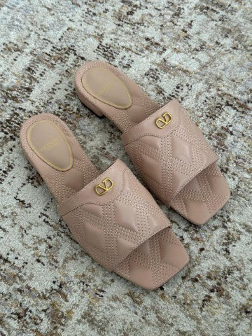 Ladies flats Lilly Onlines