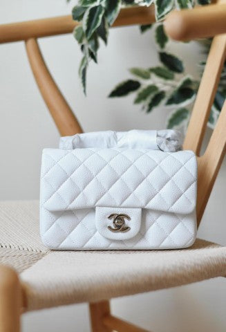 Ladies Chanel bags Lilly Onlines