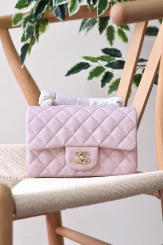 Ladies Chanel bags Lilly Onlines