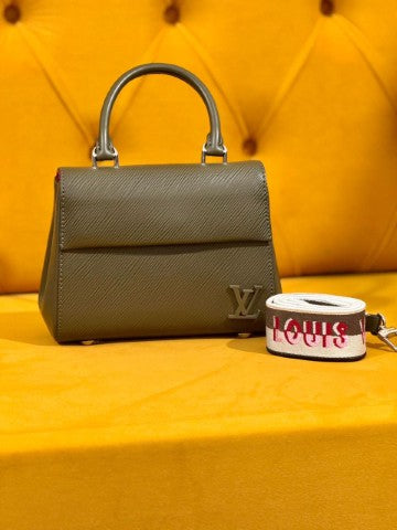Ladies Lv bags Lilly Onlines