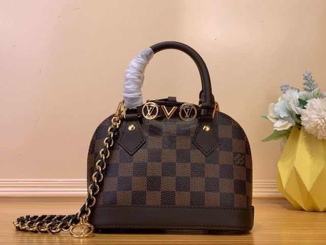 Ladies Lv bags Lilly Onlines