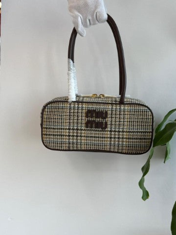Ladies miu miu bags Lilly Onlines