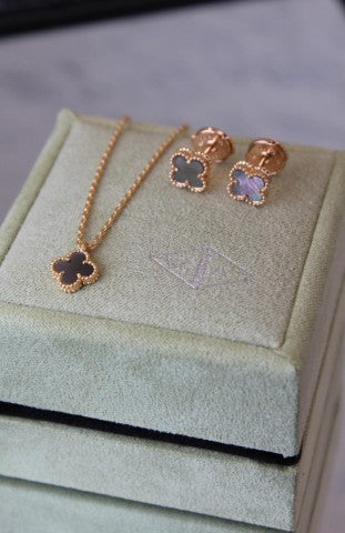 Ladies jewelry full set Lilly Onlines