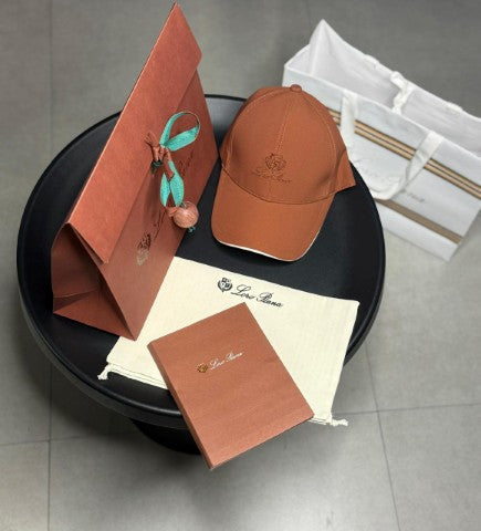 Men caps Lilly Onlines