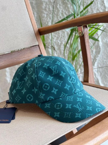Men caps Lilly Onlines