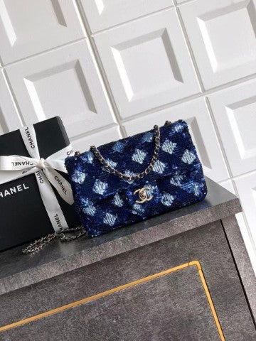 Title ladies Chanel bags Lilly Onlines