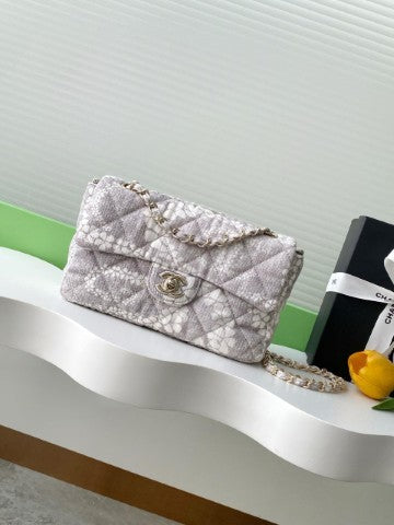 Title ladies Chanel bags Lilly Onlines