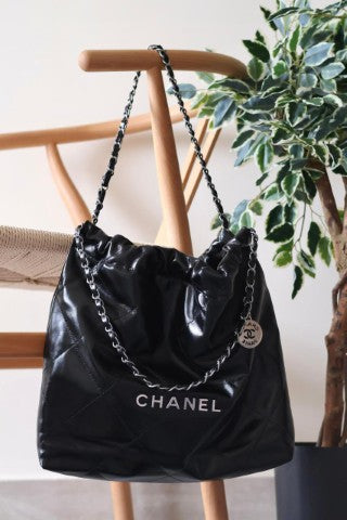 ladies Chanel bags Lilly Onlines