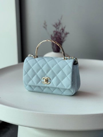 ladies Chanel bags Lilly Onlines