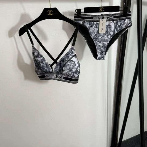 Ladies bikini & swimsuits Lilly Onlines
