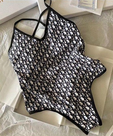 Ladies bikini & swimsuits Lilly Onlines