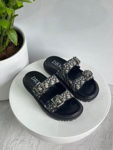 Ladies flats Lilly Onlines