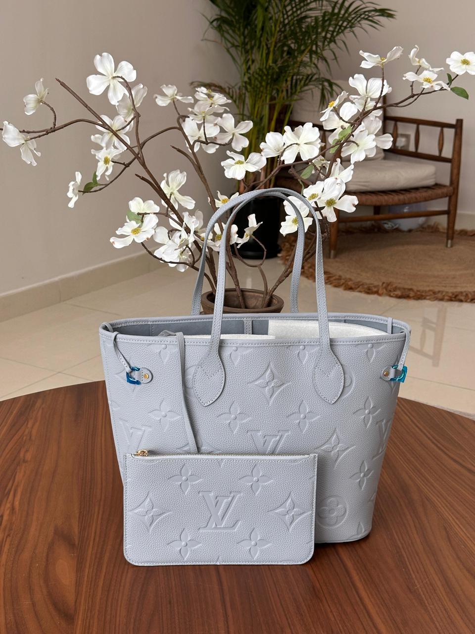Ladies Lv bags Lilly Onlines