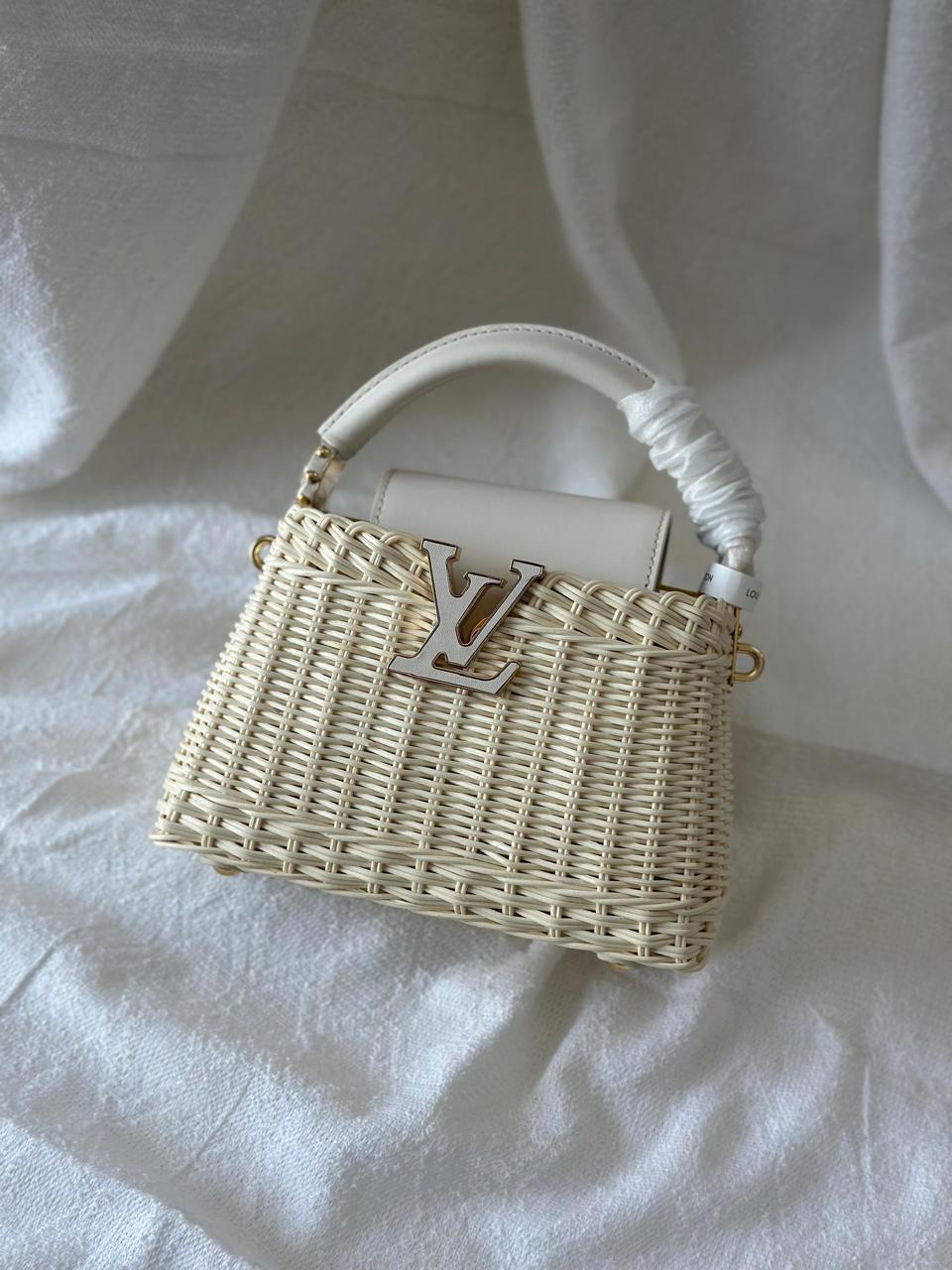 Ladies Lv bags Lilly Onlines