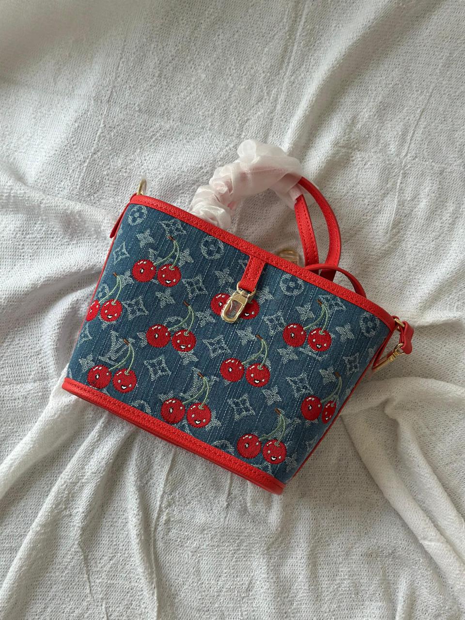 Ladies Lv bags Lilly Onlines