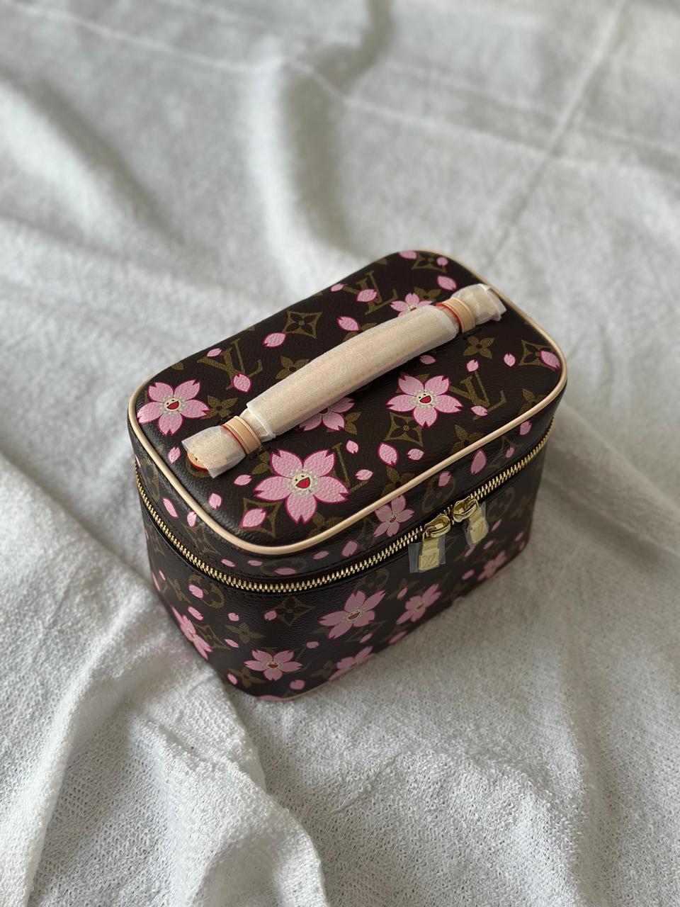 Ladies Lv bags Lilly Onlines