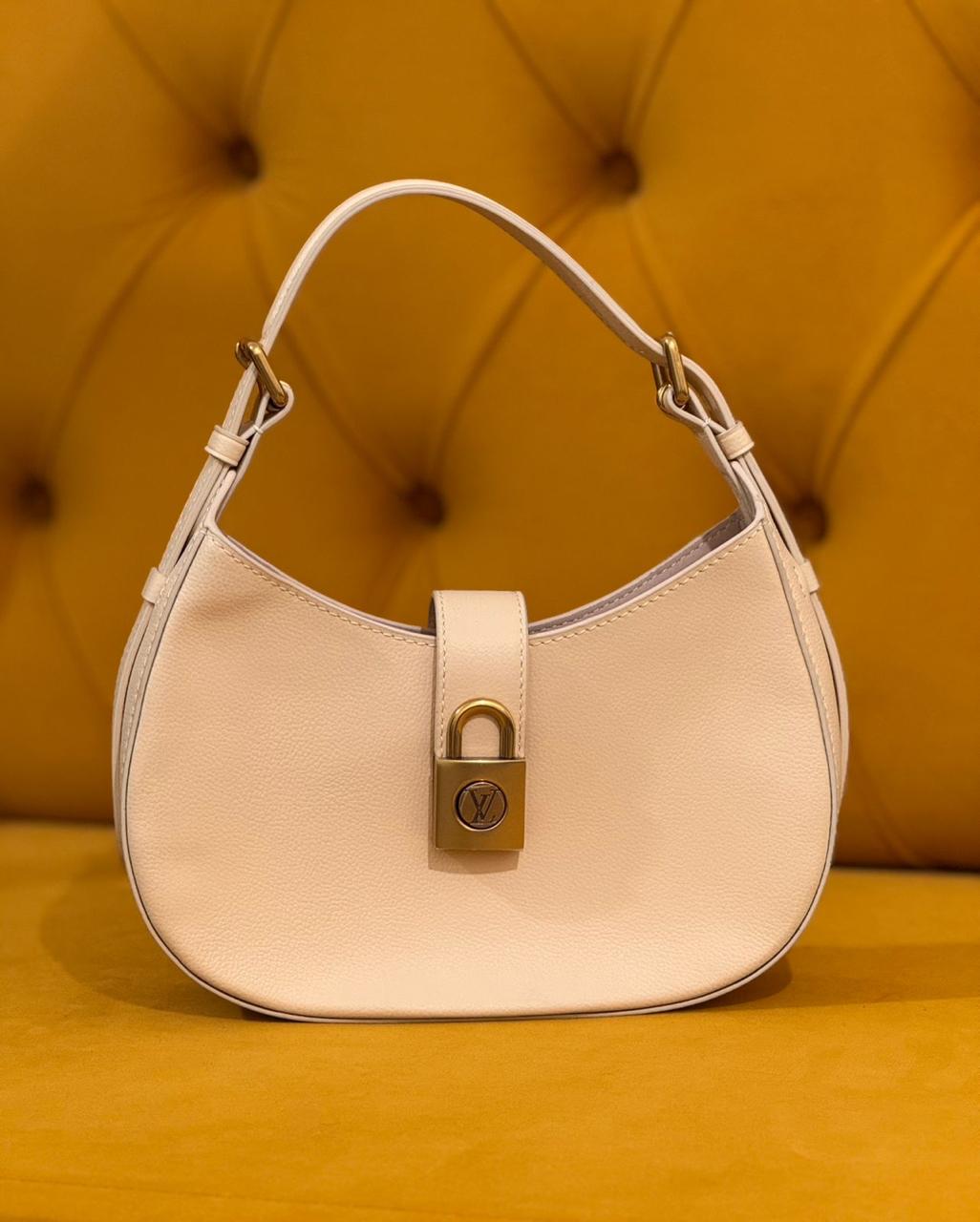 Ladies Lv bags Lilly Onlines