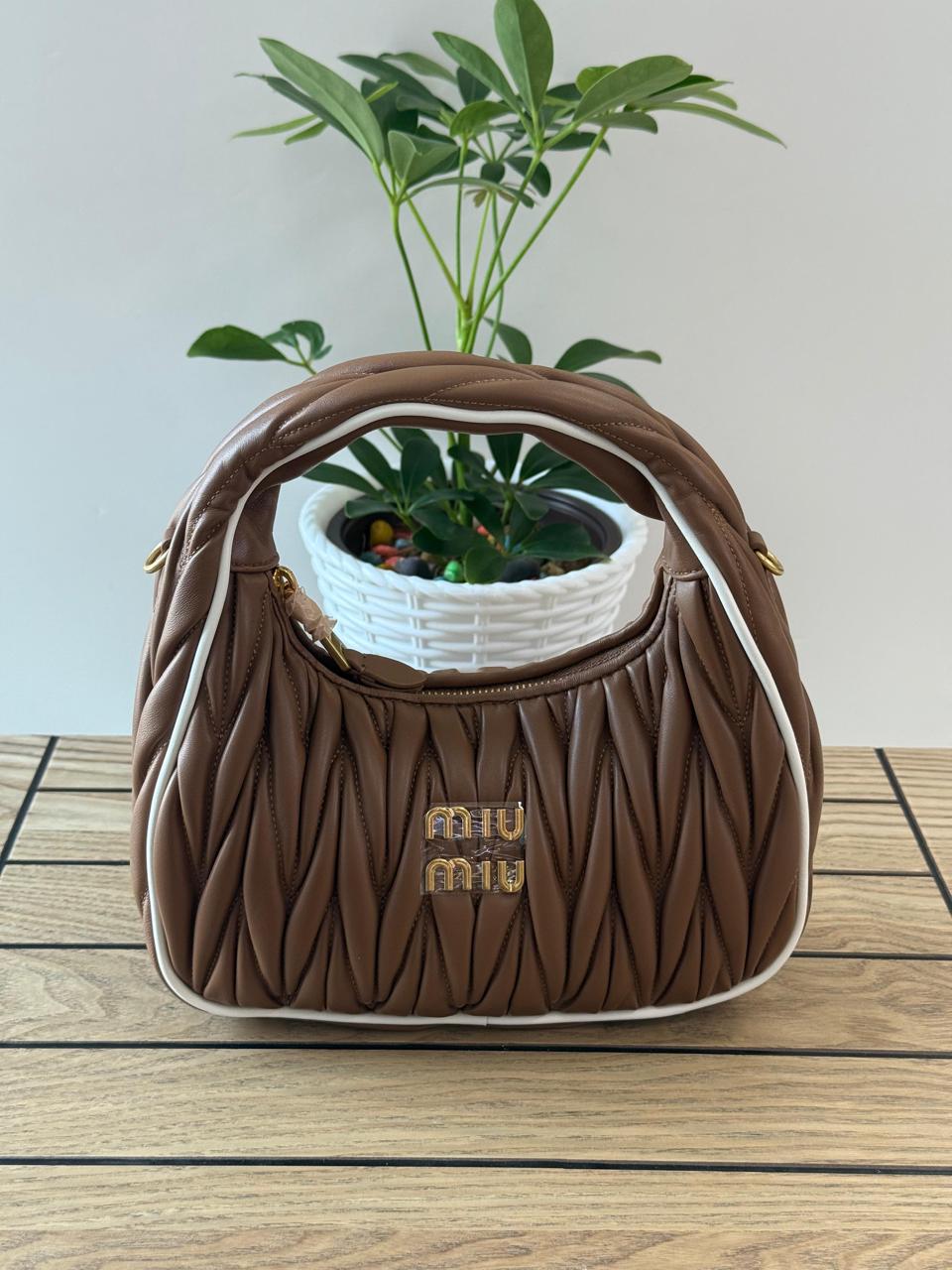 Ladies Miu Miu bags Lilly Onlines