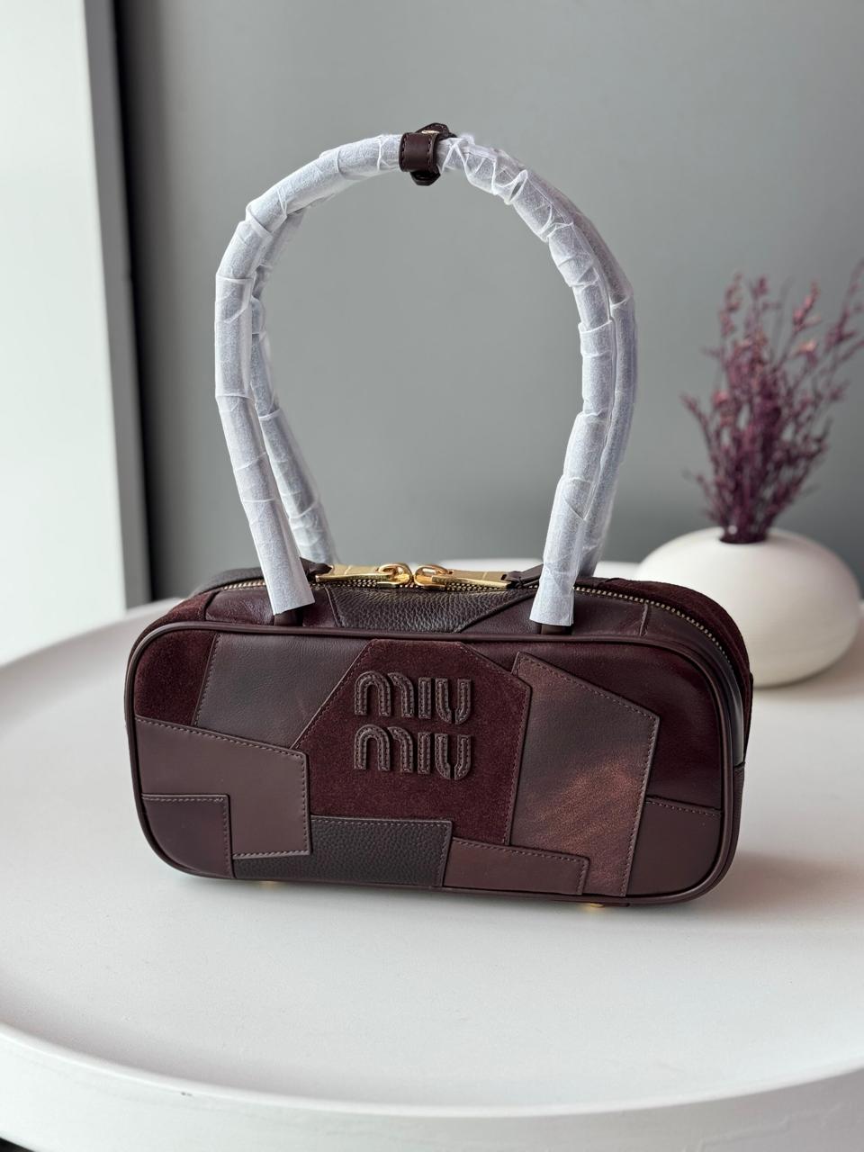 Ladies Miu Miu bags Lilly Onlines