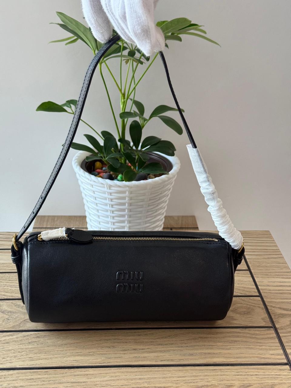 Ladies Miu Miu bags Lilly Onlines