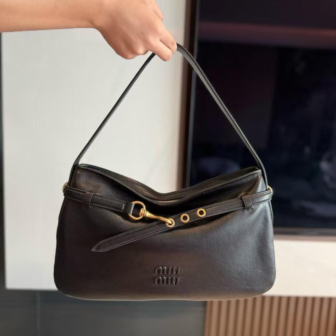 Ladies Miu Miu bags Lilly Onlines