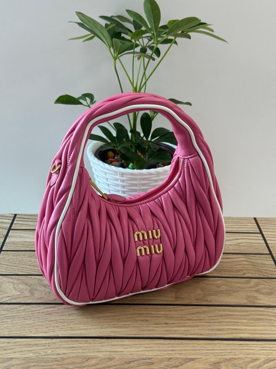 Ladies Miu Miu bags Lilly Onlines
