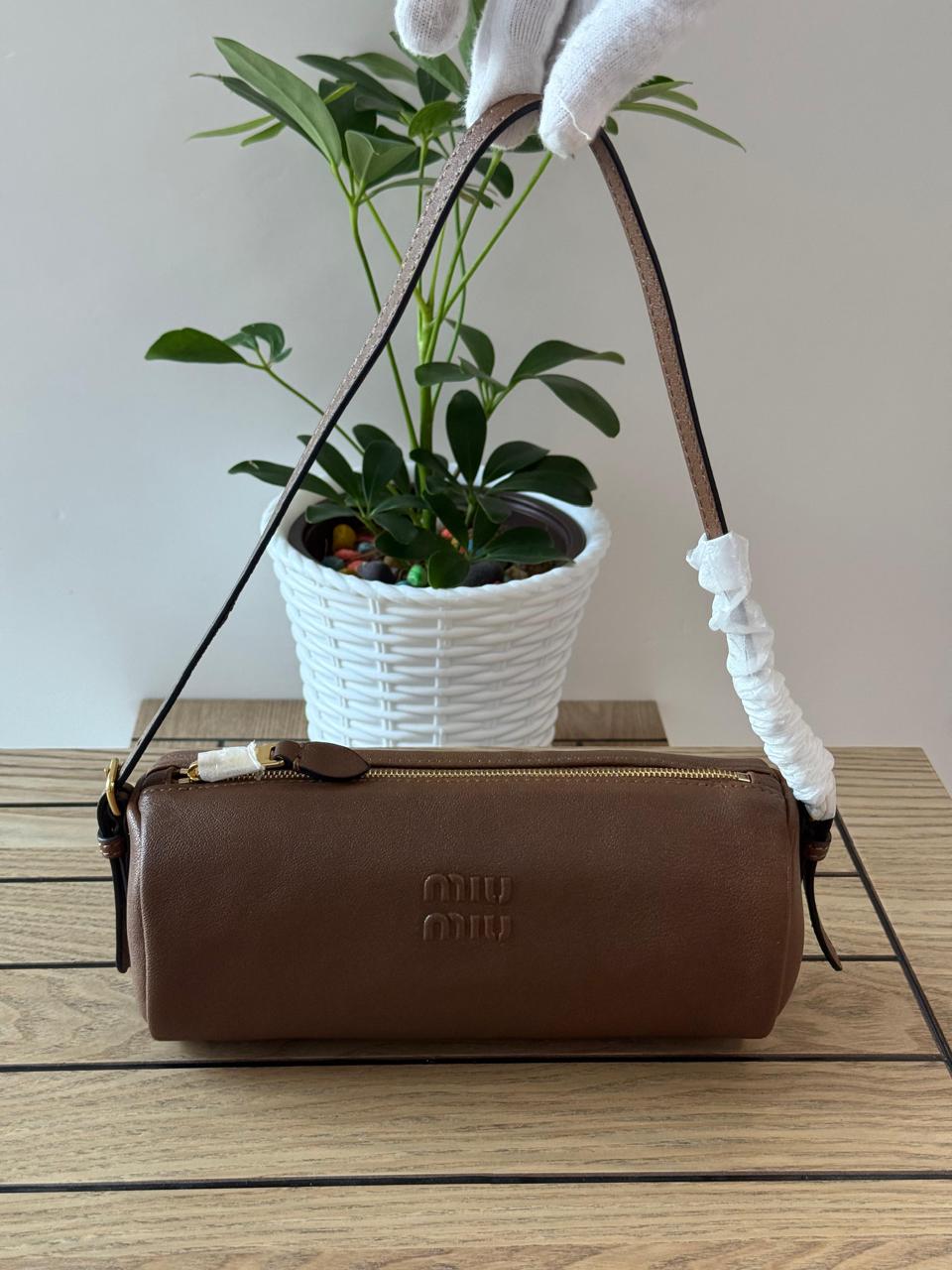 Ladies Miu Miu bags Lilly Onlines