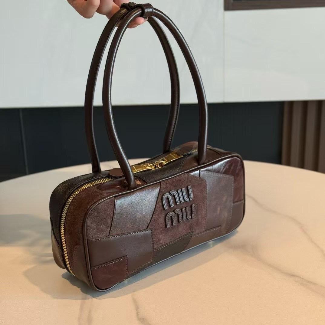 Ladies Miu Miu bags Lilly Onlines