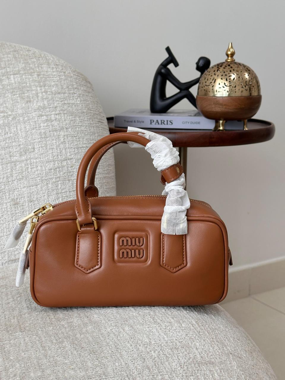 Ladies Miu Miu bags Lilly Onlines