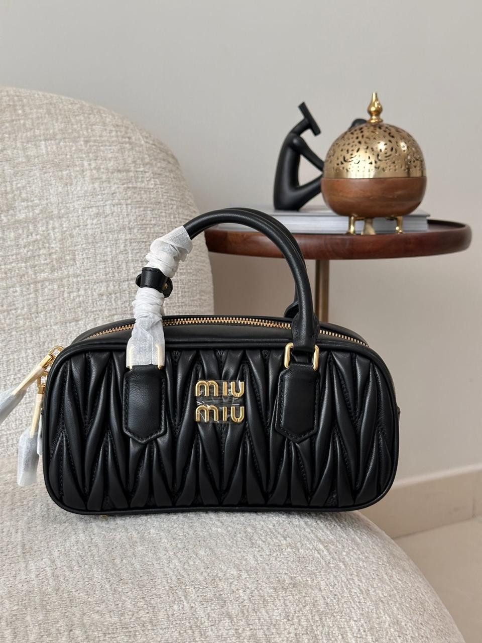 Ladies Miu Miu bags Lilly Onlines