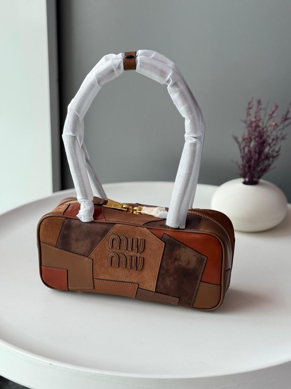 Ladies Miu Miu bags Lilly Onlines
