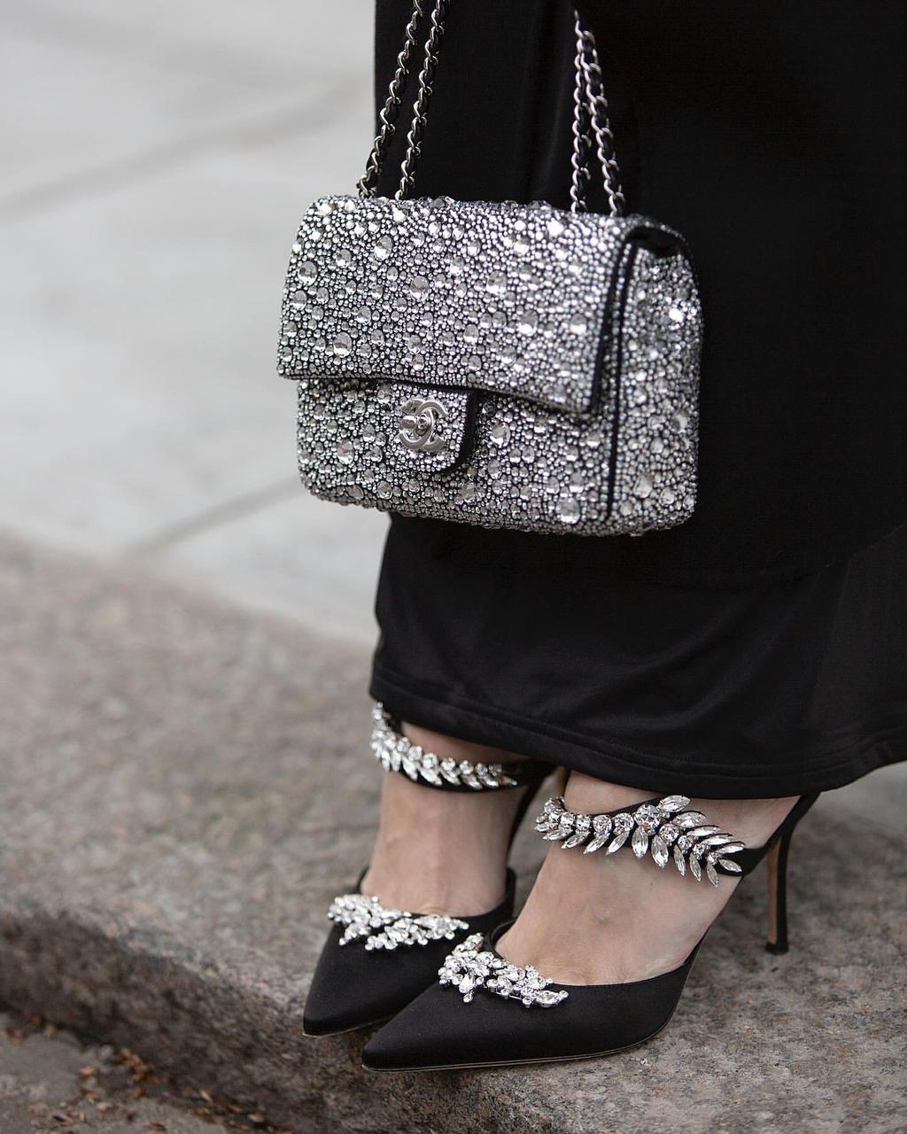 Ladies Chanel bags Lilly Onlines